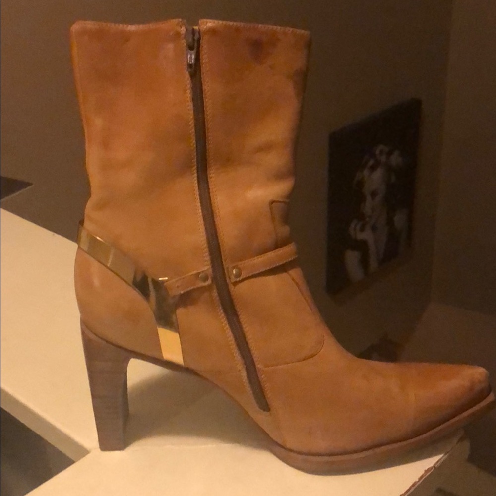 Wild gal booties!!!